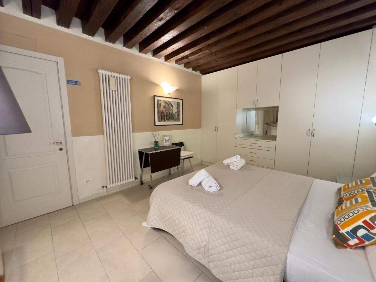 First Dream Venice Luaran gambar